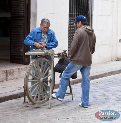 19ed99 740b5199c52f4fc9971a292633801fef mv2