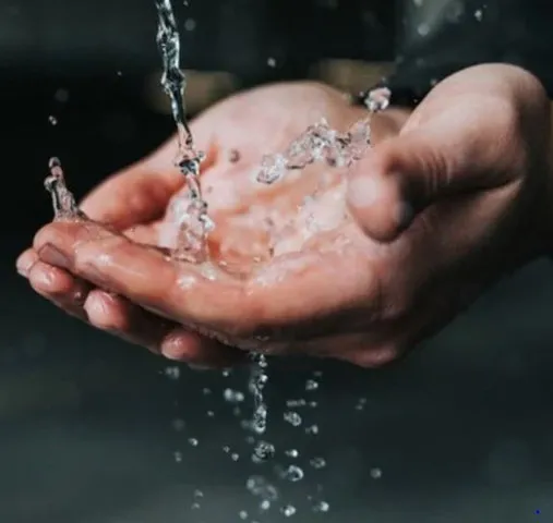 a27d24-447752e0e76245fe90c651236bad8108-mv2