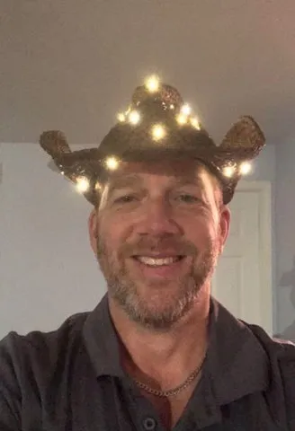 a27d24-69c8764a140d49e887977a44f98315df-mv2