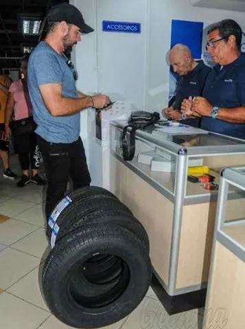 a27d24-a75ce0490a8e40e88e6a8c42661ea287-mv2