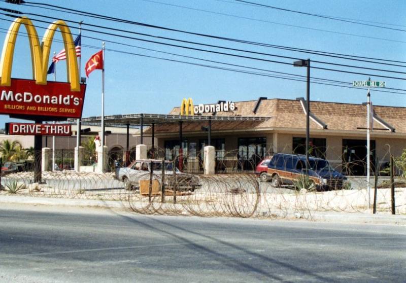 decouvrez le mcdonalds unique de cuba a guantanamo