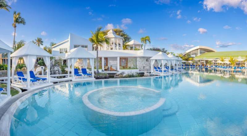 les hotels cubains acceptent largent comptant des aout