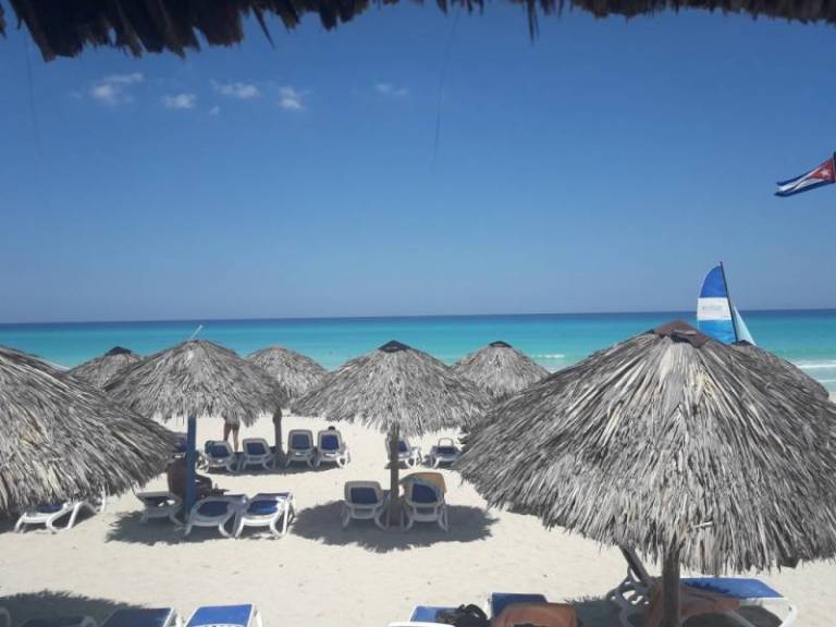 ou-acheter-un-parapluie-a-varadero-guide-pratique