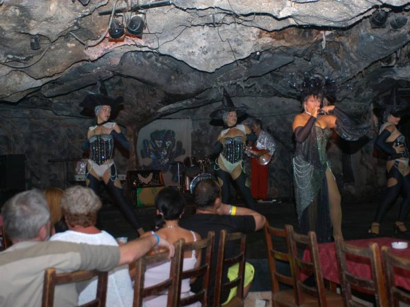 cueva-del-pirata-la-discotheque-incontournable-de-varadero