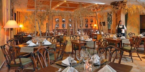Restaurant historique de Princesa del Mar Varadero
